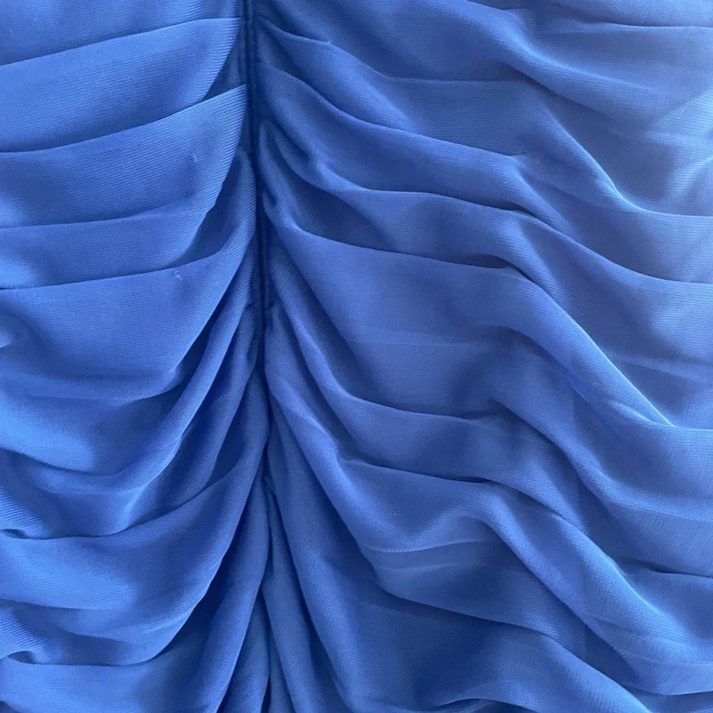 Stunning blu dress - Picture 3 of 8